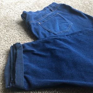💙✨Blue jean Capri jeggings wide fit